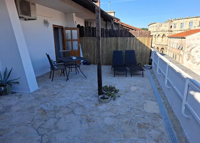 Terrace Dream View Over Amphitheatre Apartman
